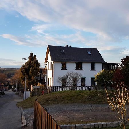Familienfreundliche Ferienwohnung Erzgebirge Шнеберг Экстерьер фото