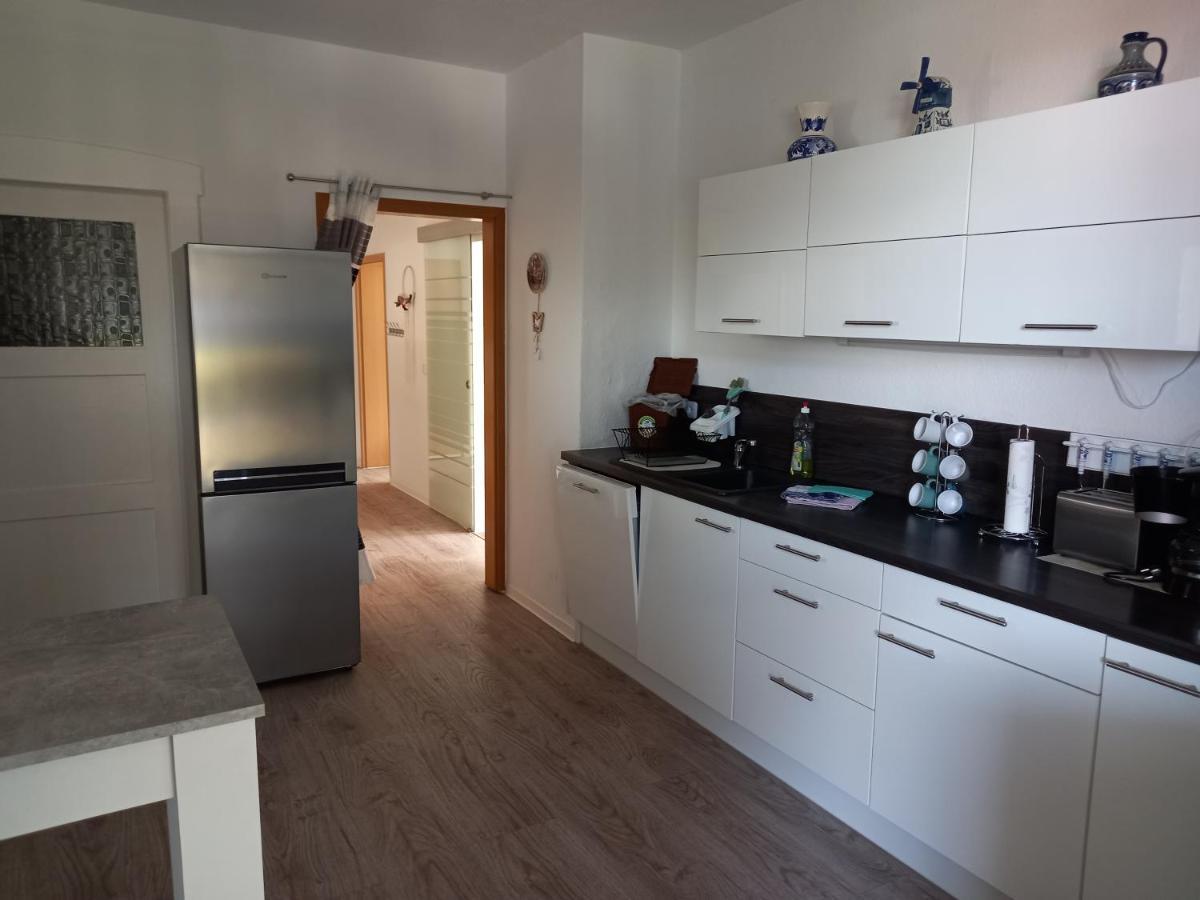 Familienfreundliche Ferienwohnung Erzgebirge Шнеберг Экстерьер фото